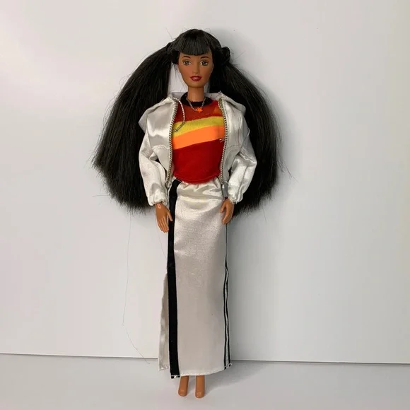 Barbie 1998 Mattel Generation Girl Ana Doll 20972 - Picture 3 of 16